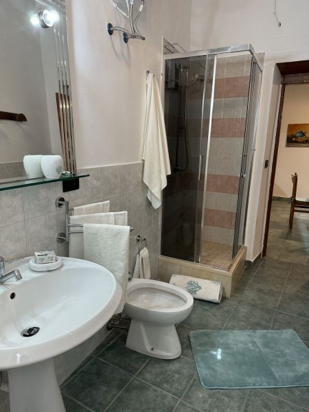 photo 13 Owner direct vacation rental Castellammare del Golfo appartement Sicily Trapani Province Washing facilities