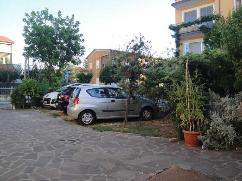 photo 10 Owner direct vacation rental Bellaria Igea Marina appartement Emilia-Romagna Rimini Province Parking