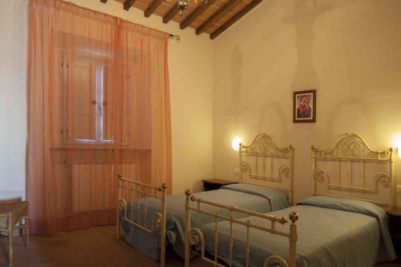 photo 12 Owner direct vacation rental Siena gite Tuscany Siena bedroom 2