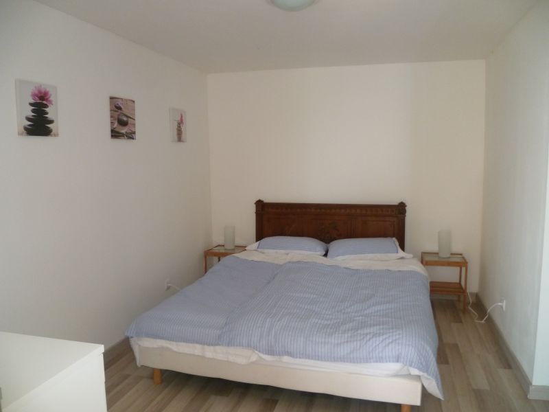 photo 7 Owner direct vacation rental Hyres appartement Provence-Alpes-Cte d'Azur Var bedroom 1