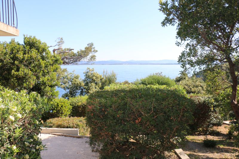 photo 2 Owner direct vacation rental Hyres appartement Provence-Alpes-Cte d'Azur Var Outside view