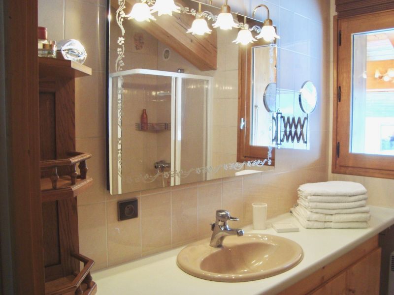 photo 15 Owner direct vacation rental Le Grand Bornand appartement Rhone-Alps Haute-Savoie bathroom 2