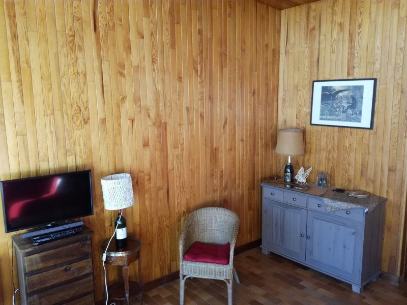 photo 13 Owner direct vacation rental Orcires Merlette appartement Provence-Alpes-Cte d'Azur Hautes-Alpes Living room