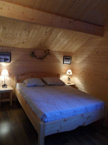 photo 17 Owner direct vacation rental Ancelle chalet Provence-Alpes-Cte d'Azur Hautes-Alpes bedroom 2