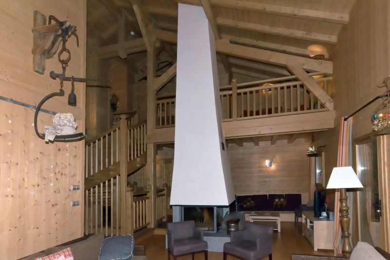 photo 7 Owner direct vacation rental Samons chalet Rhone-Alps Haute-Savoie Living room