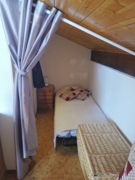 photo 5 Owner direct vacation rental Praz de Lys Sommand appartement Rhone-Alps Haute-Savoie Extra sleeping accommodation