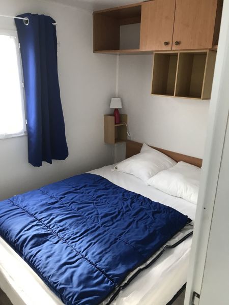 photo 4 Owner direct vacation rental Trgastel mobilhome Brittany Ctes d'Armor bedroom 1