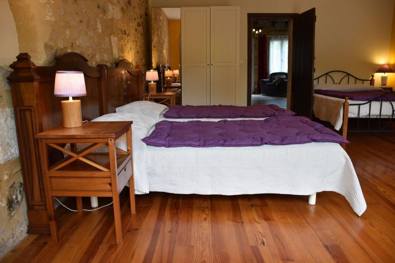 photo 8 Owner direct vacation rental Bergerac gite Aquitaine Dordogne bedroom 2