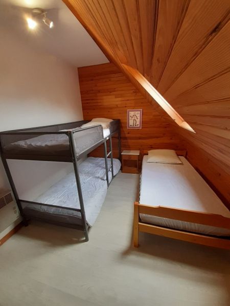 photo 7 Owner direct vacation rental Plongonvelin maison Brittany Finistre bedroom 3