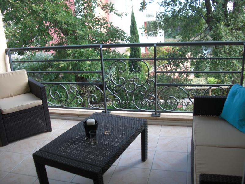 photo 10 Owner direct vacation rental Frjus appartement Provence-Alpes-Cte d'Azur Var Loggia