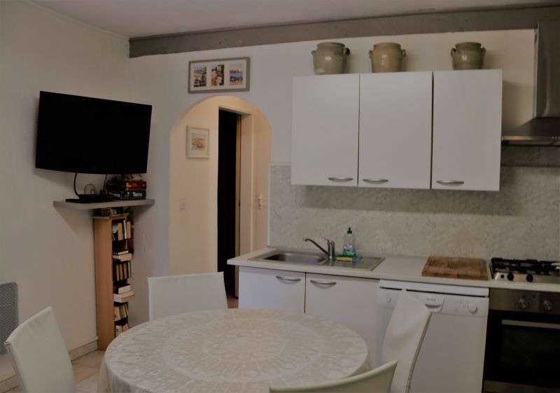 photo 3 Owner direct vacation rental Collioure appartement Languedoc-Roussillon Pyrnes-Orientales Summer kitchen