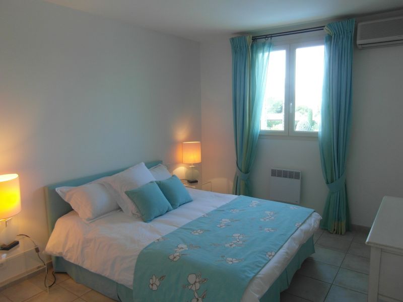 photo 9 Owner direct vacation rental Sainte Maxime villa Provence-Alpes-Cte d'Azur Var bedroom 3