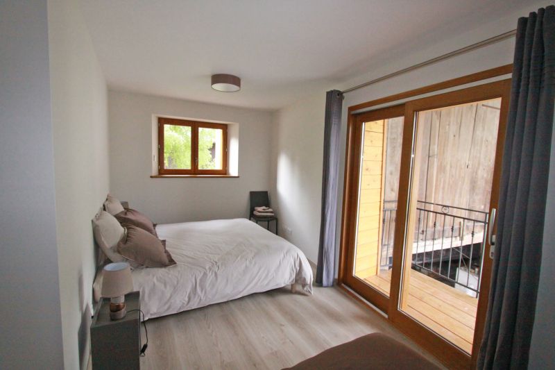photo 7 Owner direct vacation rental Annecy appartement Rhone-Alps Haute-Savoie bedroom 2