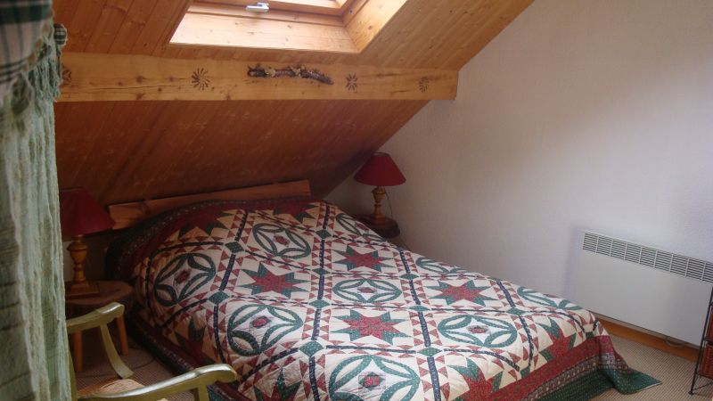 photo 6 Owner direct vacation rental Embrun appartement Provence-Alpes-Cte d'Azur Hautes-Alpes bedroom 2