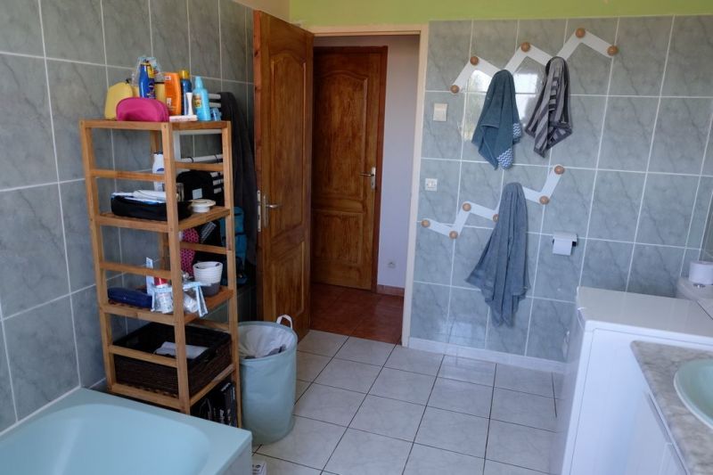 photo 13 Owner direct vacation rental Pzenas villa Languedoc-Roussillon Hrault bathroom