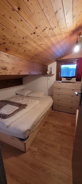 photo 16 Owner direct vacation rental Praz de Lys Sommand appartement Rhone-Alps Haute-Savoie bedroom 1