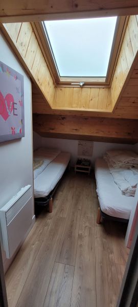 photo 19 Owner direct vacation rental Praz de Lys Sommand appartement Rhone-Alps Haute-Savoie bedroom 3