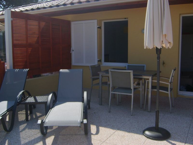 photo 16 Owner direct vacation rental Six Fours Les Plages appartement Provence-Alpes-Cte d'Azur  Terrace