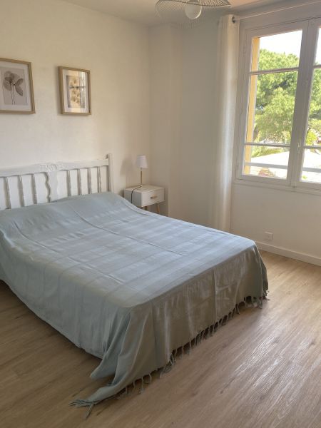 photo 13 Owner direct vacation rental Le Lavandou appartement Provence-Alpes-Cte d'Azur Var bedroom 2