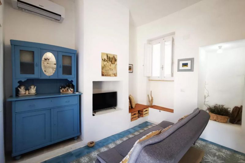 photo 5 Owner direct vacation rental Marina di Mancaversa appartement Puglia  Living room