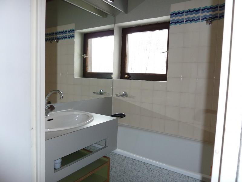 photo 7 Owner direct vacation rental Serre Chevalier studio Provence-Alpes-Cte d'Azur Hautes-Alpes bathroom