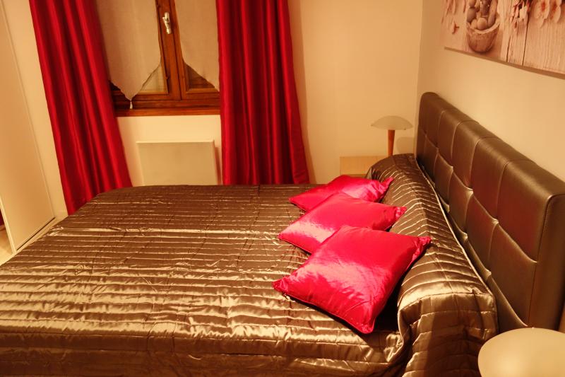 photo 5 Owner direct vacation rental Ax Les Thermes appartement Midi-Pyrnes Arige bedroom 2