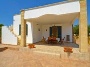 holiday rentals for 4 people: villa no. 72212