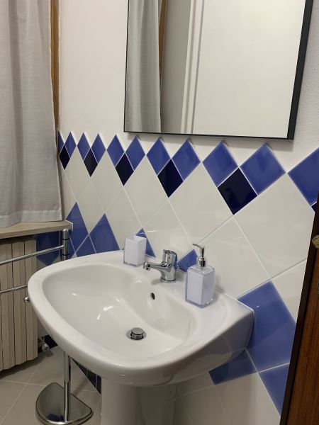 photo 9 Owner direct vacation rental Alghero appartement Sardinia Sassari Province bathroom