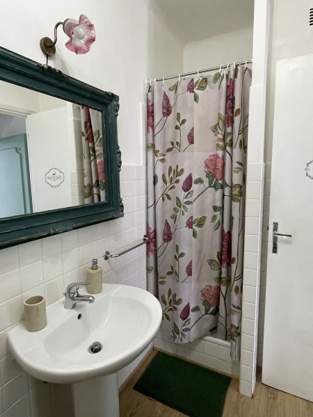 photo 16 Owner direct vacation rental Menton appartement Provence-Alpes-Cte d'Azur Alpes-Maritimes bathroom