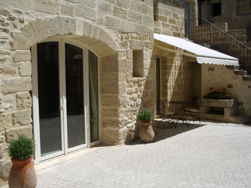 photo 1 Owner direct vacation rental Uzs maison Languedoc-Roussillon Gard Outside view