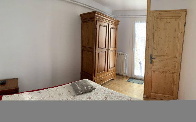 photo 3 Owner direct vacation rental Vars appartement Provence-Alpes-Cte d'Azur Hautes-Alpes bedroom 2