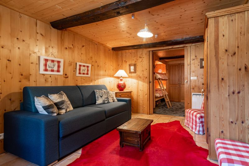 photo 17 Owner direct vacation rental Tignes chalet Rhone-Alps Savoie Sitting room