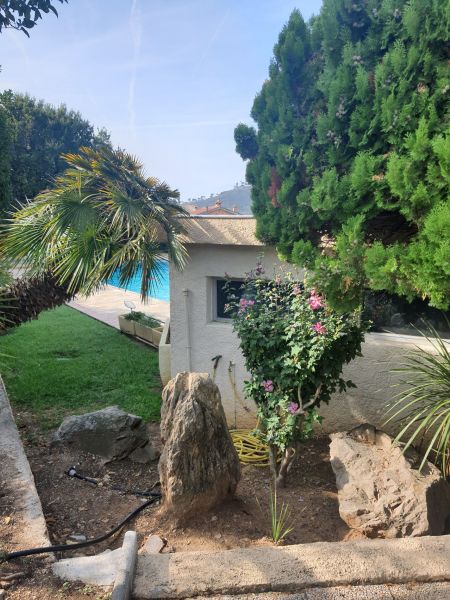 photo 9 Owner direct vacation rental Saint Mandrier sur Mer appartement Provence-Alpes-Cte d'Azur Var Swimming pool