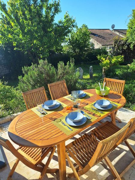 photo 5 Owner direct vacation rental Lauzerte gite Midi-Pyrnes Tarn et Garonne Terrace