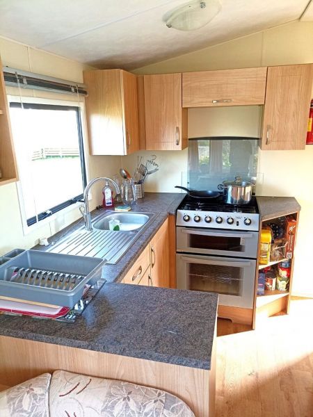 photo 3 Owner direct vacation rental Le Pouldu mobilhome Brittany Finistre Open-plan kitchen