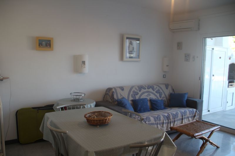 photo 4 Owner direct vacation rental L'Escala appartement Catalonia Girona (province of) Living room