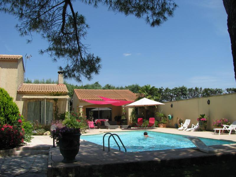 photo 13 Owner direct vacation rental Salon de Provence gite Provence-Alpes-Cte d'Azur Bouches du Rhne Outside view