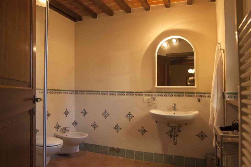 photo 10 Owner direct vacation rental Siena gite Tuscany  bathroom 1