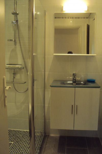 photo 10 Owner direct vacation rental Saint Raphael appartement Provence-Alpes-Cte d'Azur Var Washing facilities