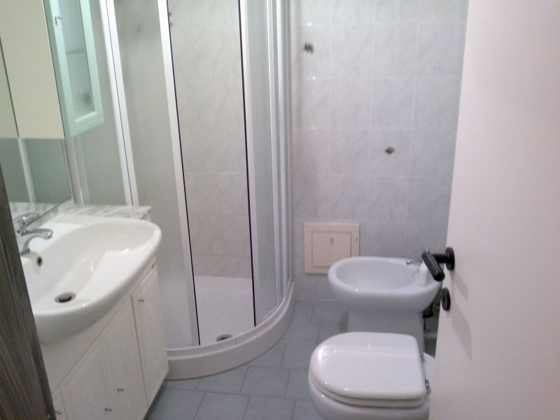 photo 9 Owner direct vacation rental San Vincenzo appartement Tuscany Livorno Province bathroom