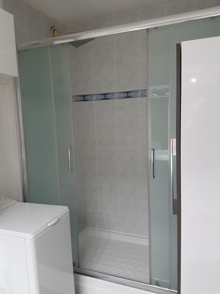 photo 7 Owner direct vacation rental Saint Cyprien Plage appartement Languedoc-Roussillon Pyrnes-Orientales bathroom