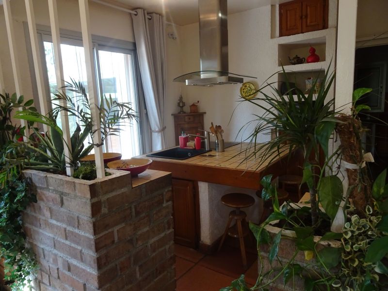 photo 15 Owner direct vacation rental Perpignan villa Languedoc-Roussillon Pyrnes-Orientales Kitchenette