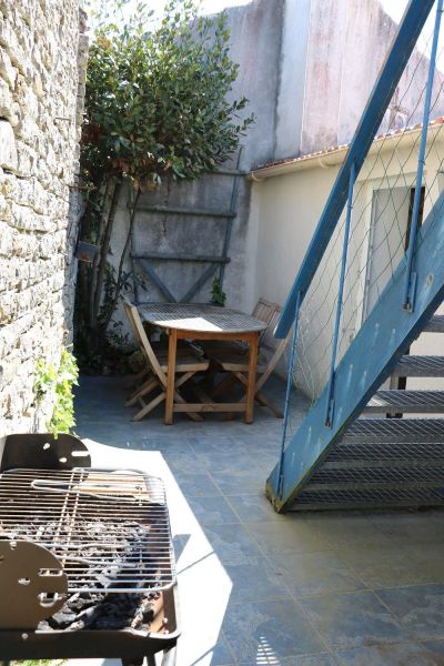 photo 13 Owner direct vacation rental La Bre les Bains maison Poitou-Charentes Charente-Maritime Courtyard 2