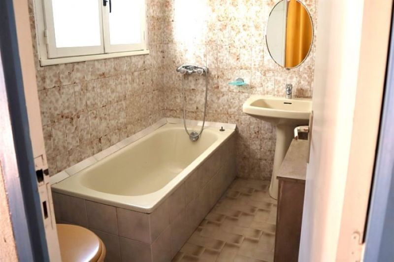 photo 17 Owner direct vacation rental Pianottoli maison Corsica Corse du Sud bathroom