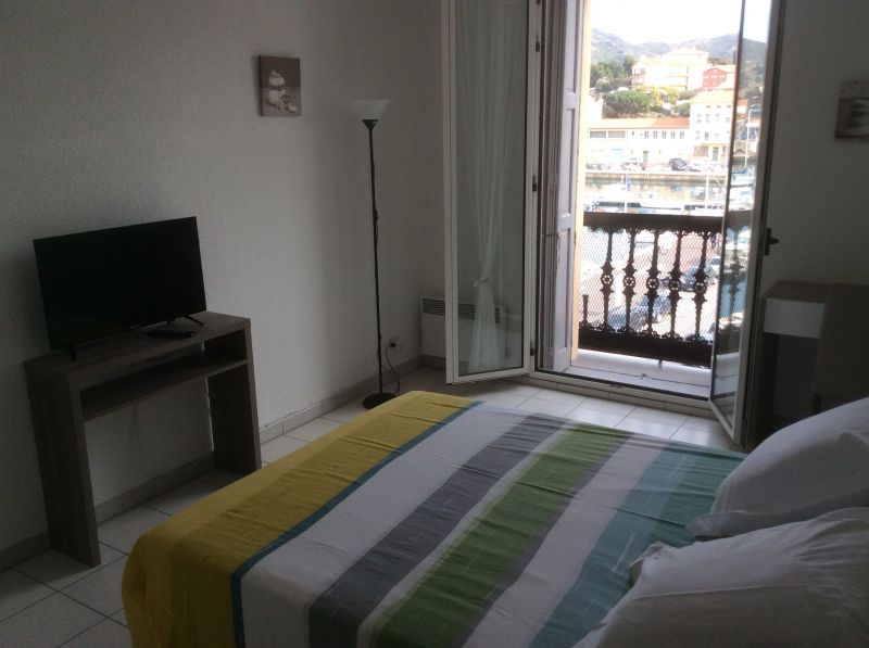 photo 19 Owner direct vacation rental Port Vendres appartement Languedoc-Roussillon Pyrnes-Orientales bedroom 1