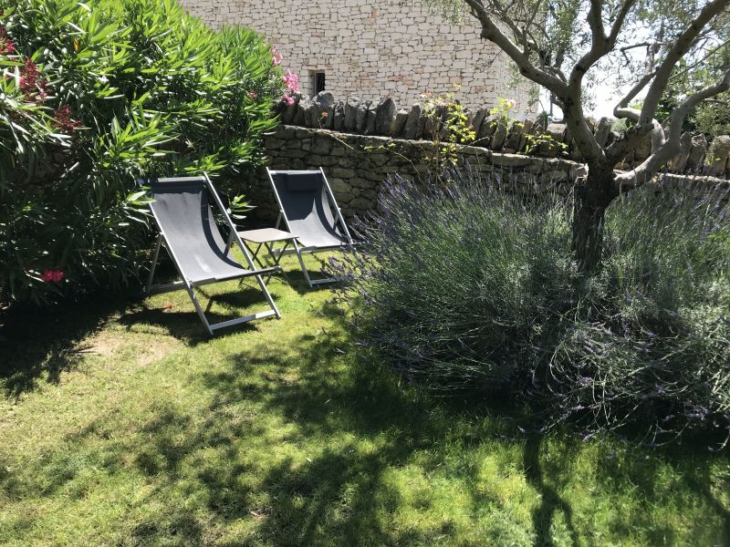 photo 13 Owner direct vacation rental Gordes maison Provence-Alpes-Cte d'Azur Vaucluse Garden