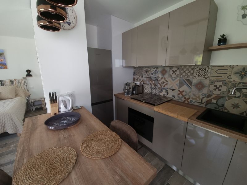 photo 9 Owner direct vacation rental Aubignan studio Provence-Alpes-Cte d'Azur Vaucluse Kitchenette