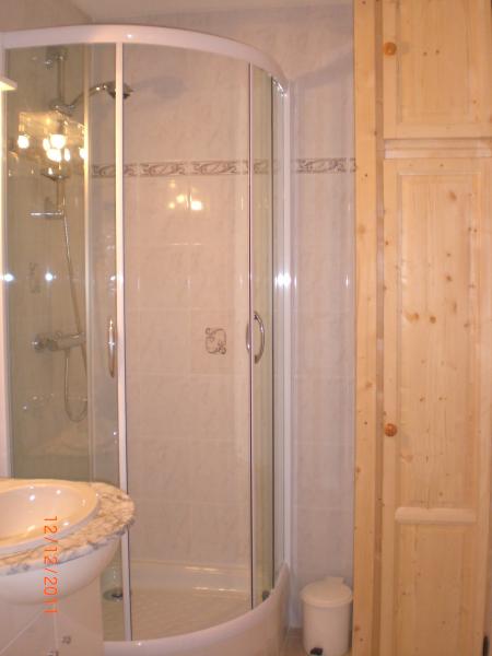 photo 8 Owner direct vacation rental La Plagne studio Rhone-Alps Savoie Washing facilities