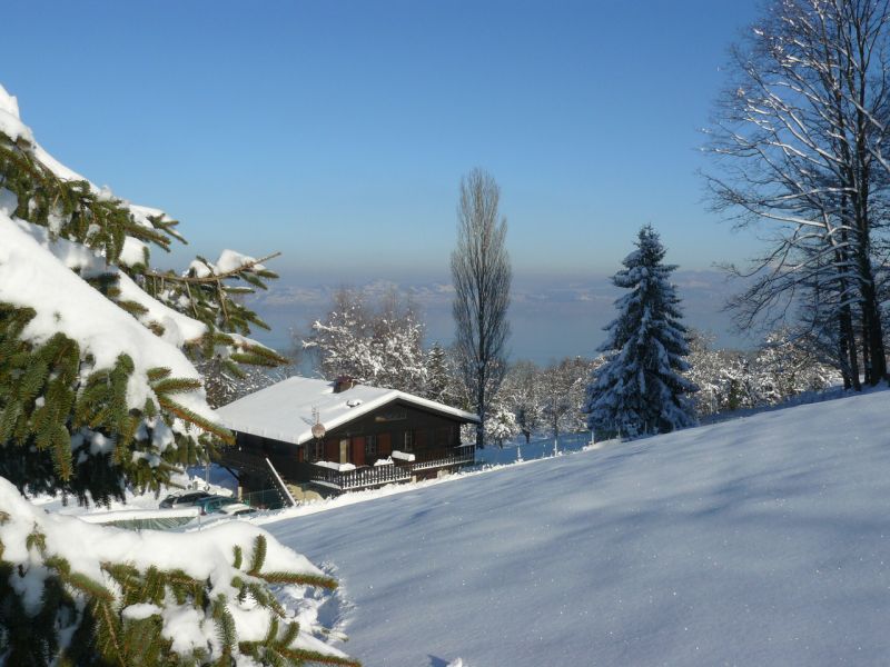 photo 26 Owner direct vacation rental Evian les Bains appartement Rhone-Alps Haute-Savoie Outside view