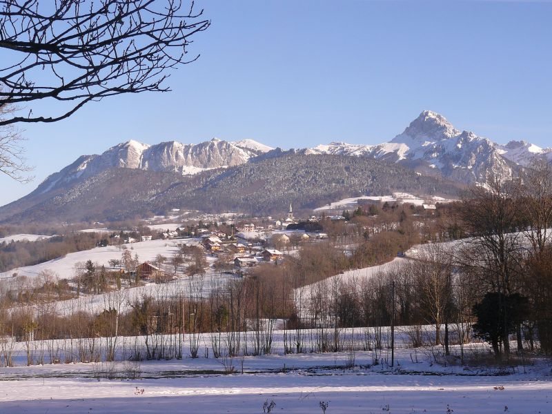 photo 29 Owner direct vacation rental Evian les Bains appartement Rhone-Alps Haute-Savoie Outside view